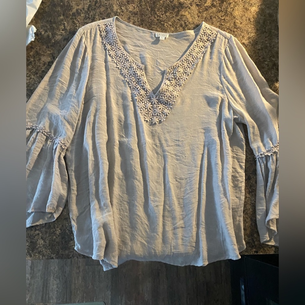 Light grey gauzy boutique brand top